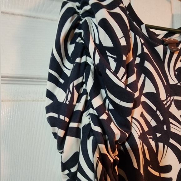 Worthington 3/4 sleeve top - Picture 4 of 4